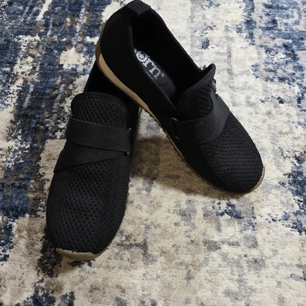 Born Women's Black Sneakers